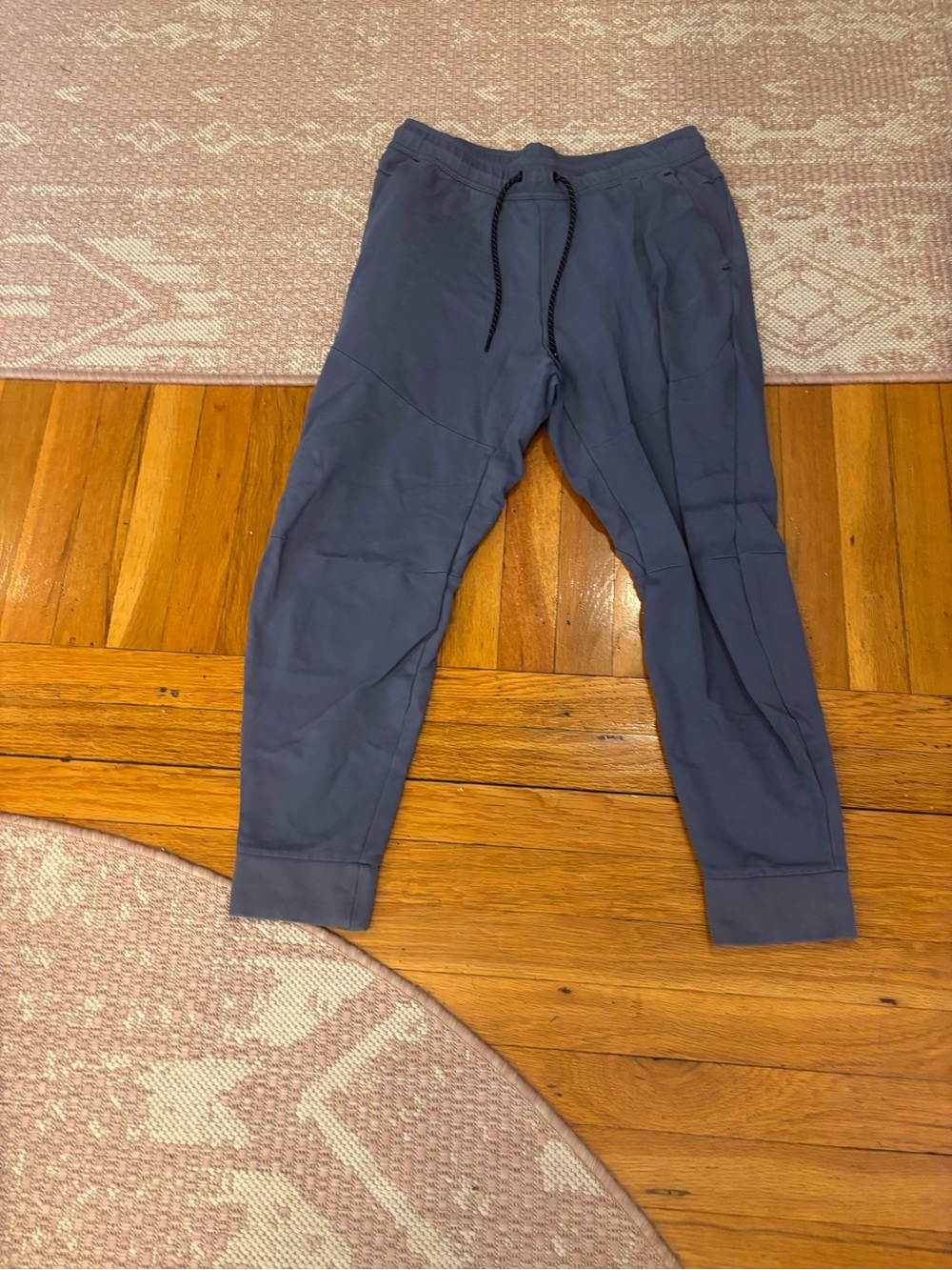 Nike Men's Slate Blue Jogger Sweatpants with Drawstring